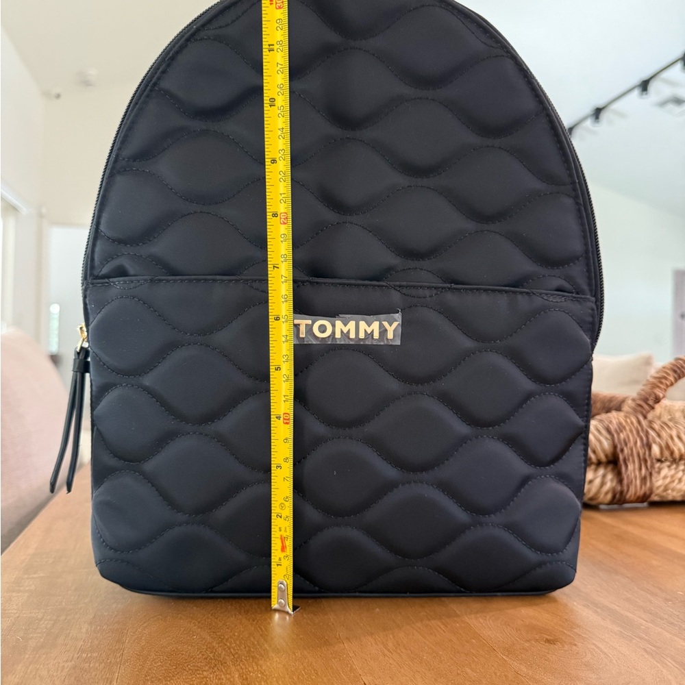 Tommy Hilfiger Black Backpack with Practical Design
